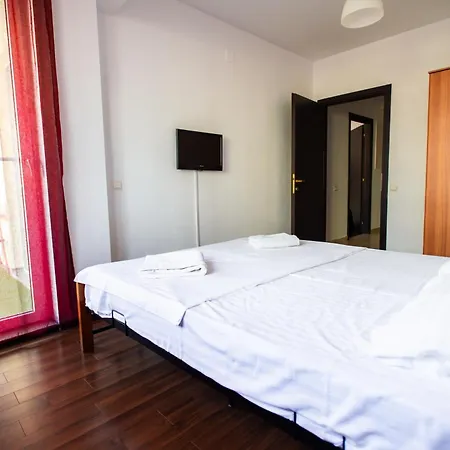 Sunset Breeze Summerland Mamaia